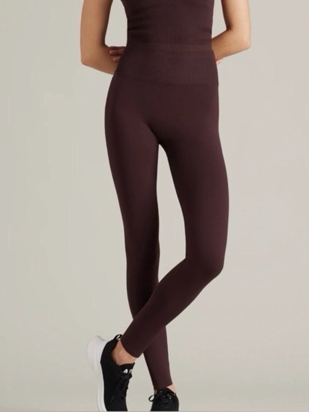 Rhone Evolve Legging